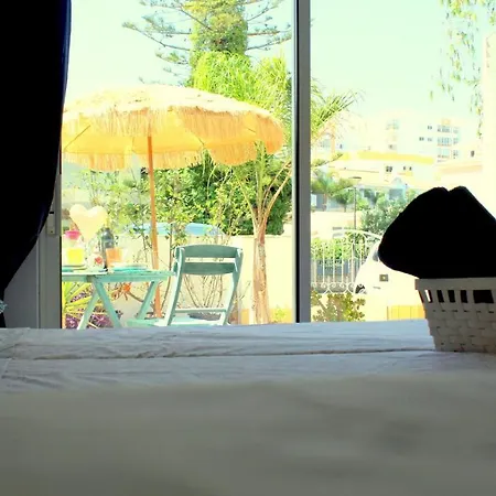 Chill'inn * Λάγος